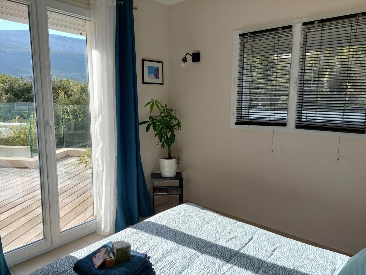 Chez Herve Et Lydie Nans-les-Pins Exterior foto